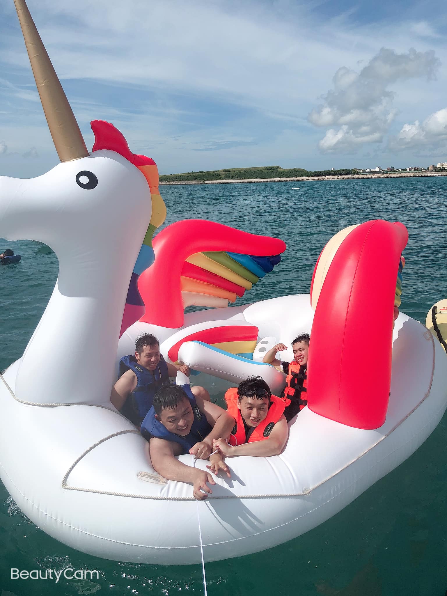 澎湖旅遊-彈跳包水上活動